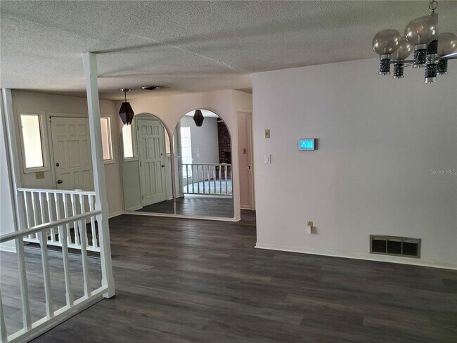 Foto del edificio - 7130 SW 80th St