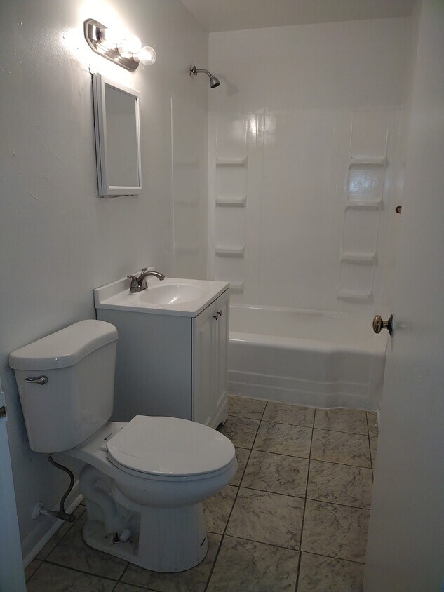 7021 Shannon Rd, Verona, PA 15147 House Rental in Verona, PA