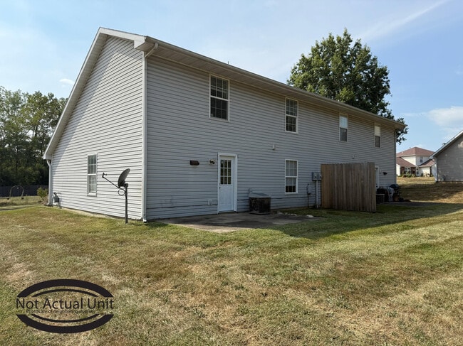 Building Photo - 1330 N Frideriki Dr