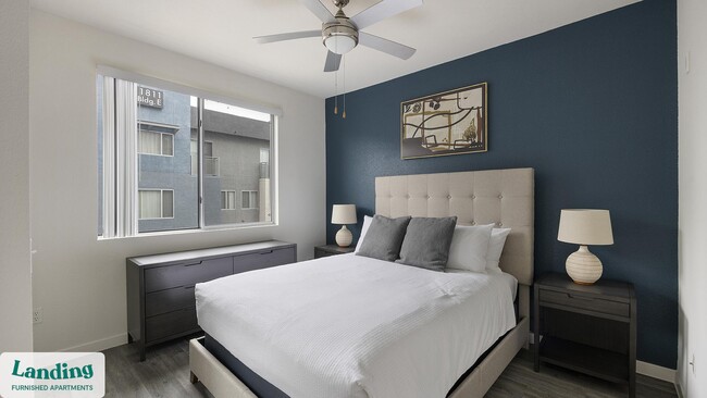 Building Photo - 1811 E Apache Blvd