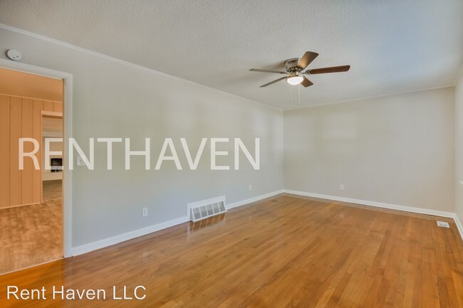 Building Photo - 3 br, 2 bath House - 1407 Jessamine Road