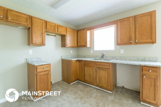 Foto del edificio - 9563 Fairway Turn