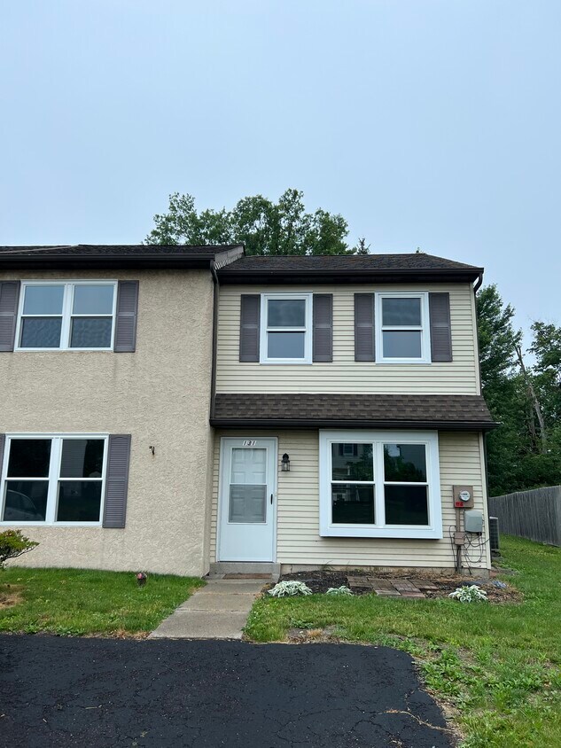 131 Cypress Dr, Quakertown, PA 18951 House Rental in Quakertown, PA