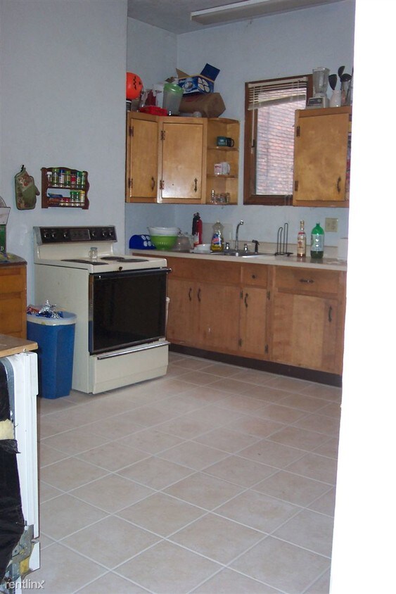 Foto principal - 339 Melwood Ave