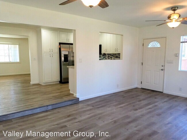 Foto del edificio - 3 br, 2 bath House - 2042 Terilyn Ave