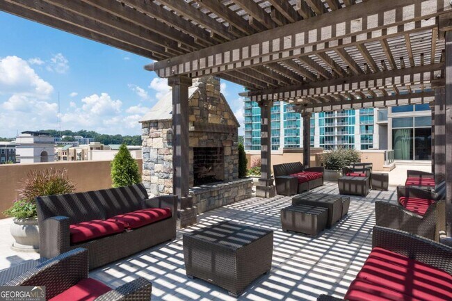 Foto del edificio - 270 17th St NW