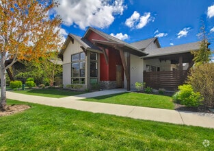 Building Photo - 1169 E Lone Creek Dr