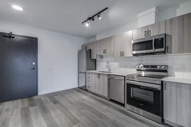 Photo du bâtiment - Beautiful 2-Bedroom In Downtown Kitchener