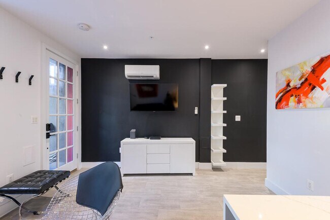 Foto del edificio - 1804 S Street Northwest-SI ID627P