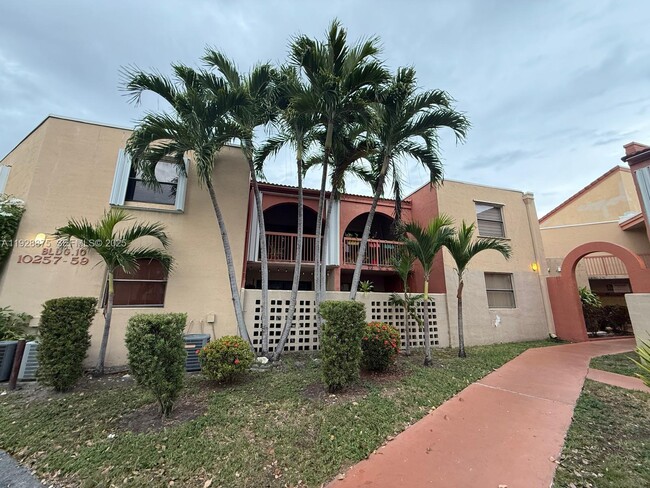 Building Photo - 10257 NW 9th St Cir