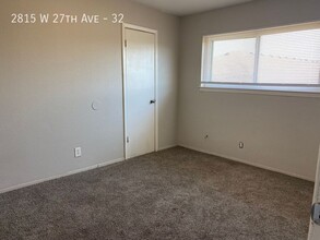 Building Photo - 2815 SW 27th Ave