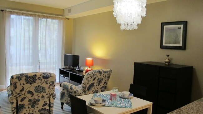 Foto del edificio - 4101 Albemarle St NW
