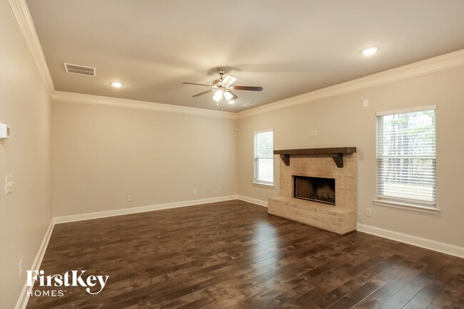 Building Photo - 241 Braselton Farms Dr
