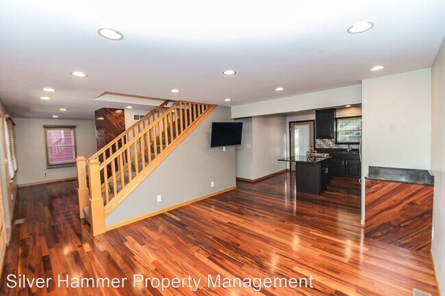 Foto del edificio - 3 br, 4 bath House - 1719 Woodland Bluff