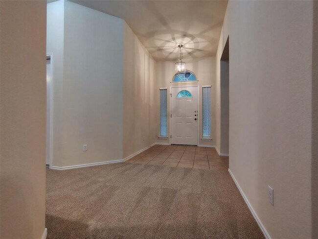 Foto del edificio - 3109 Lynnbrook Dr