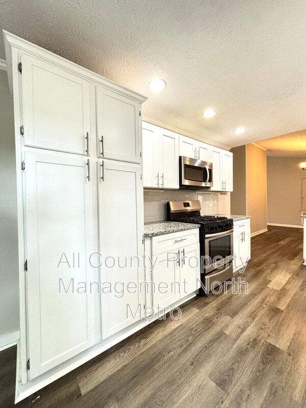 Foto del edificio - 36 Hartley Woods Dr