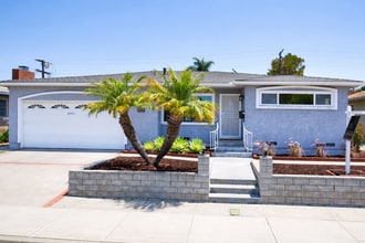 Building Photo - 4951 Art St