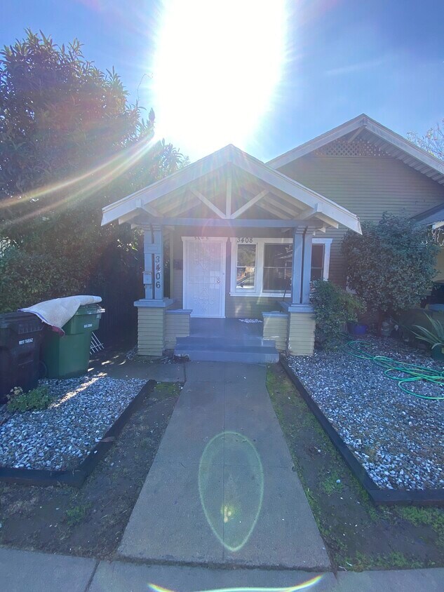 Foto del edificio - 3408 W 27th St