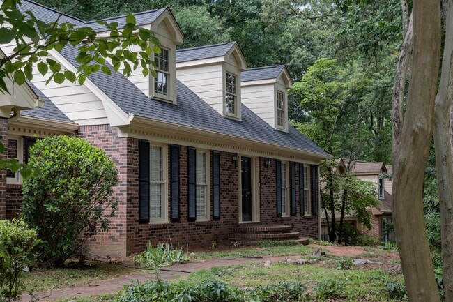 Photo - 2858 Livsey Dr (Tucker, GA) House