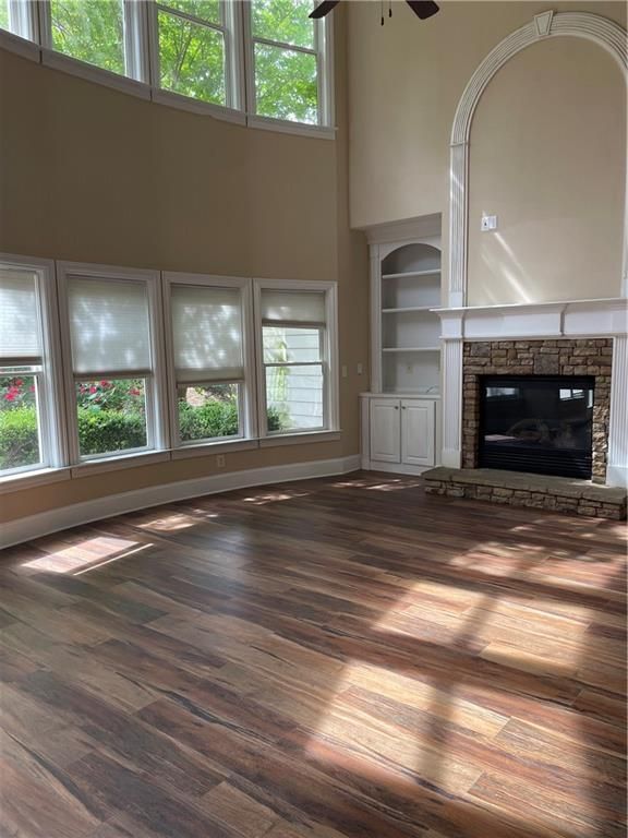 Foto del edificio - 5745 Swift Creek Ct