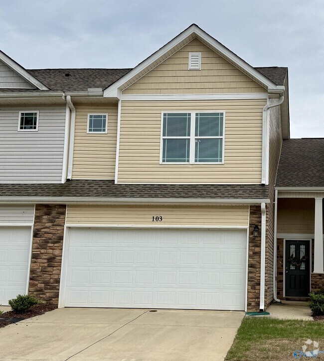 Building Photo - 103 Woodsbrook Pl SW