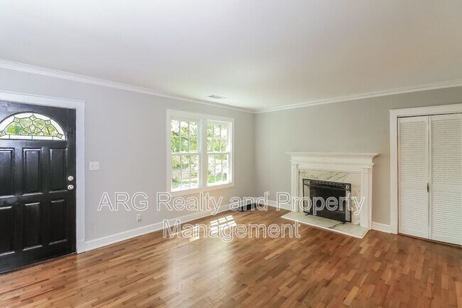 Building Photo - 3494 Briarcliff Rd NE