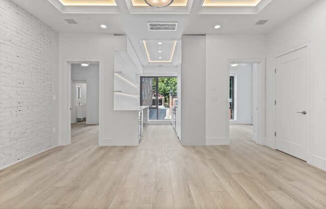 Foto del edificio - 1580 Beacon St