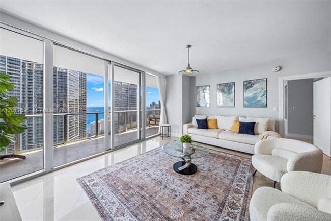 Foto del edificio - 200 Biscayne Blvd Way