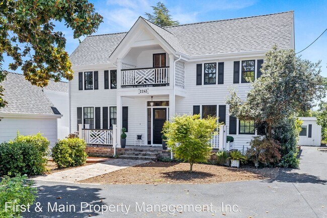Building Photo - 6 br, 5.5 bath House - 2243 Redwood Road