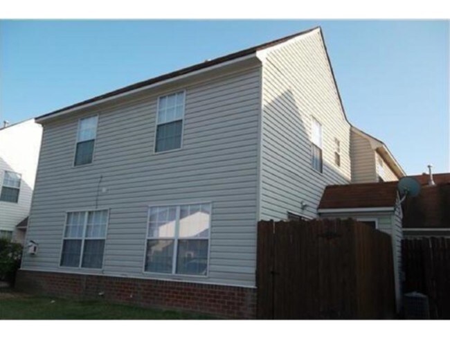 Building Photo - 4613 Olde Stone Way