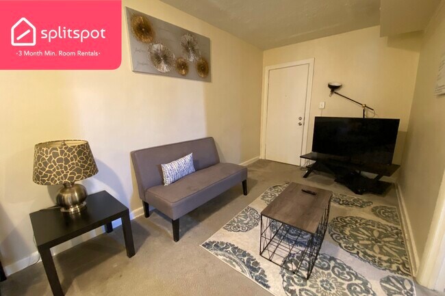 Foto del edificio - Private room in 2 bedroom Washington Apart...