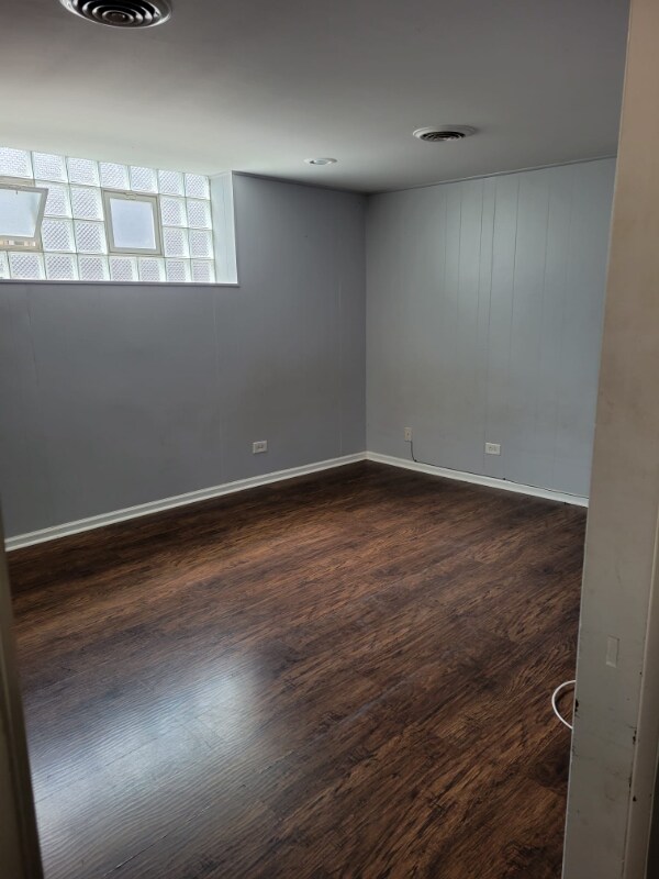Foto del edificio - 2949 W Peterson Ave
