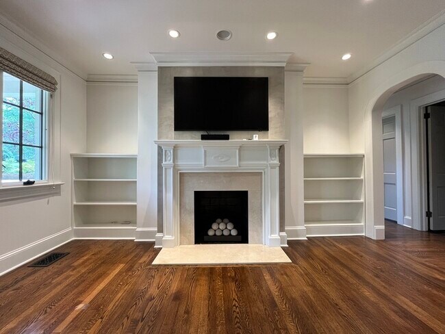Foto del edificio - 373 Hillside Ave