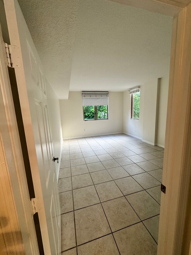 Foto del edificio - 2630 SW 28th St