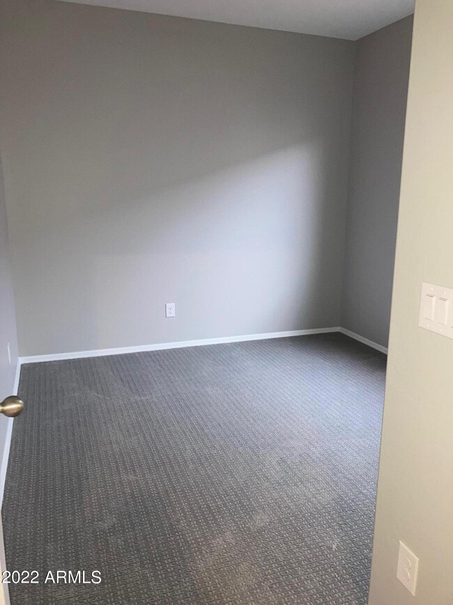 Foto del edificio - 7395 N 127th Ln