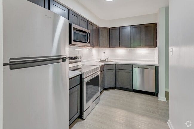 Building Photo - Glencroft Club Apartments