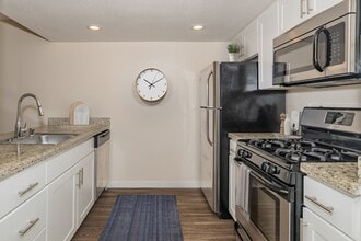 Building Photo - Rocklin Manor Apartments