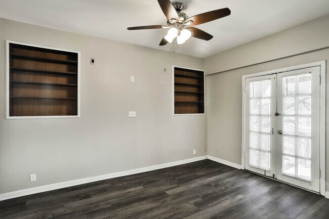 Foto del edificio - 1128 Forest Ave