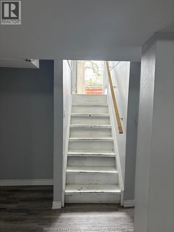 Building Photo - 3580 McKay Ave