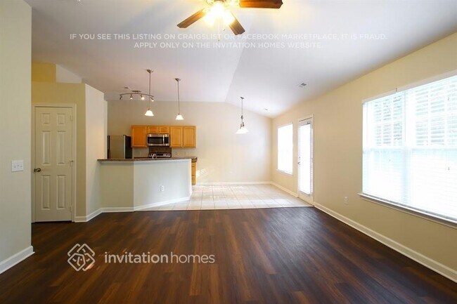 Foto del edificio - 17225 Commons Crossing Dr