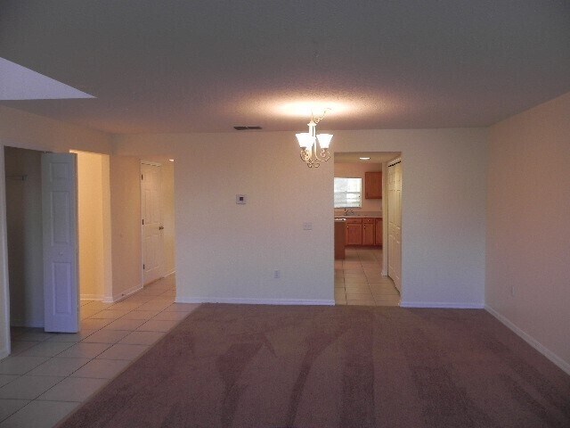 Building Photo - 4019 Hely Cate Pl