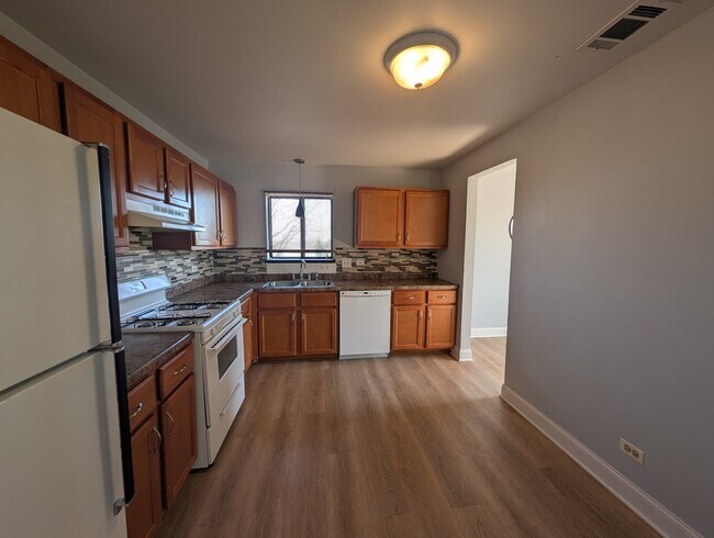 Foto del edificio - 9024 Lincoln Ct