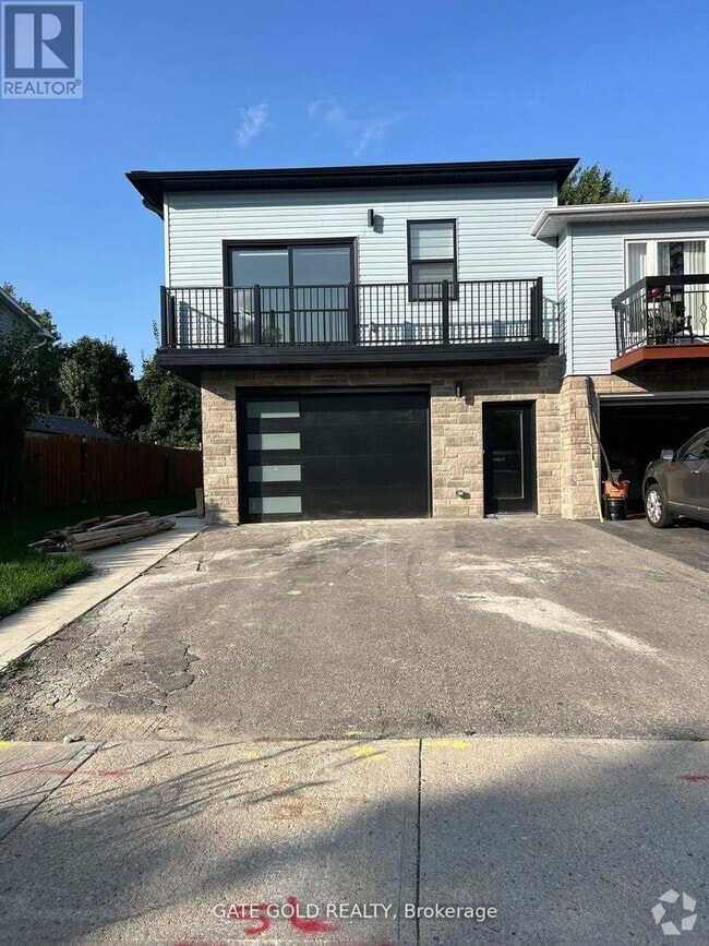 Building Photo - 14 Glenridge Rd