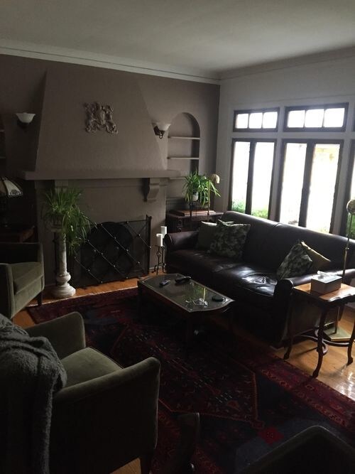 Primary Photo - 1424 W Thome Ave