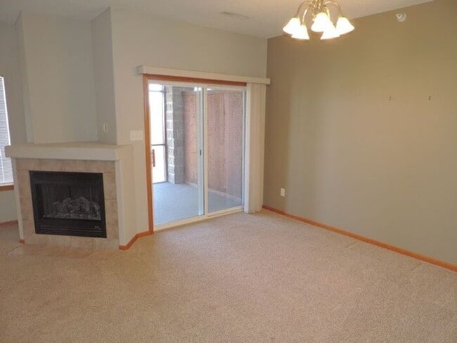Building Photo - $1450 | 2 Bedroom, 2 Bathroom Condo | Pet Friendly | Available for August 1st, 2026 Move In!