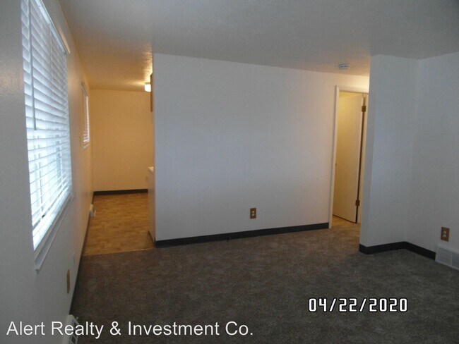 Building Photo - 1641-1643 Willodene Dr