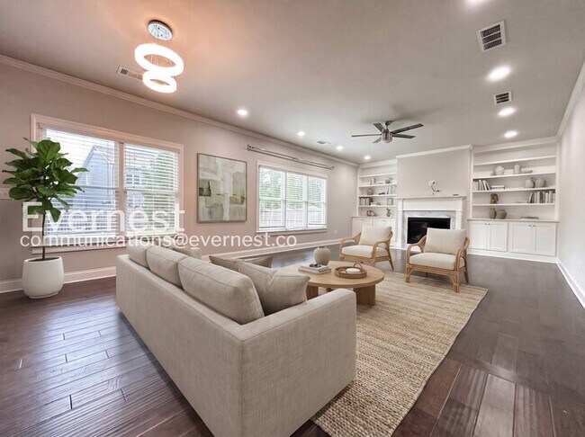 Foto del edificio - 1643 Fairview Dr