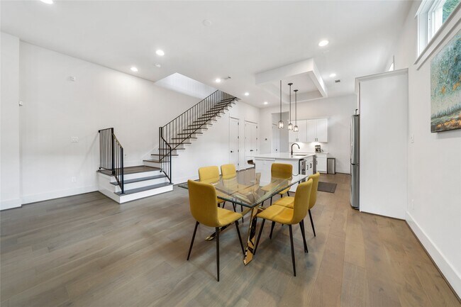 Foto del edificio - 620 E 26th St