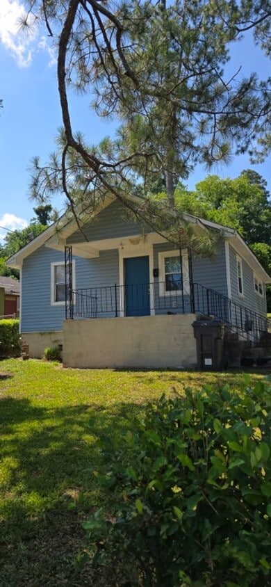 Primary Photo - 2 BR/ 1 BA Home