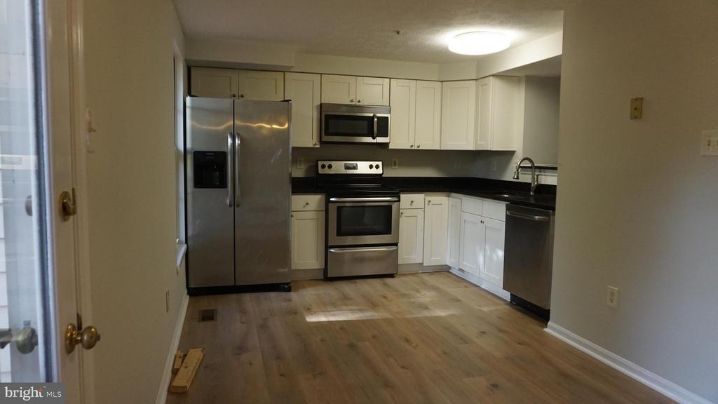 Foto principal - 6068 Laurel Wreath Way